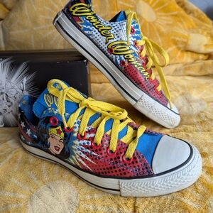 Converse DC Comic Wonder Woman Sneakers Size 8